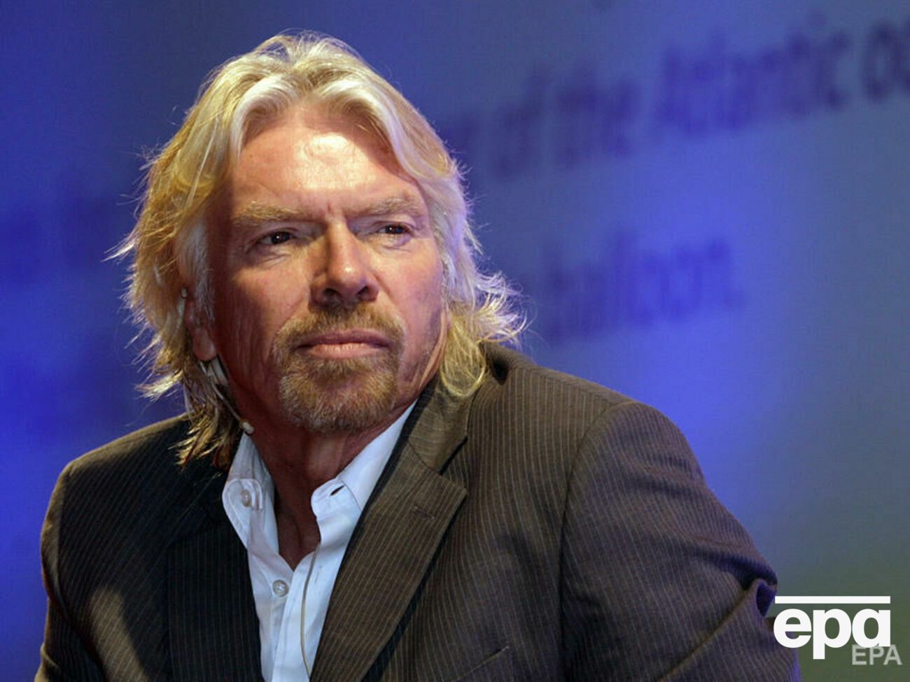 Брэнсон:&nbsp;Что в 2022 году, черт возьми,&nbsp;делает одна страна, накапливая танки у границ другой?