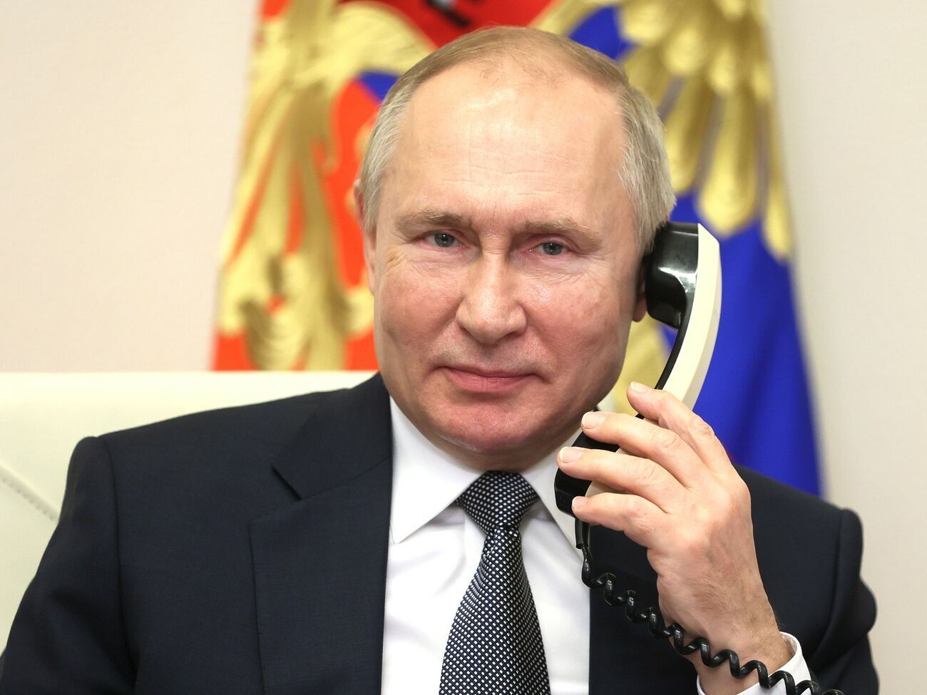 У бесіді з Макроном Путін (на фото) акцентував "на важливості неухильного виконання Києвом положень мінського Комплексу заходів", розповіли у Кремлі