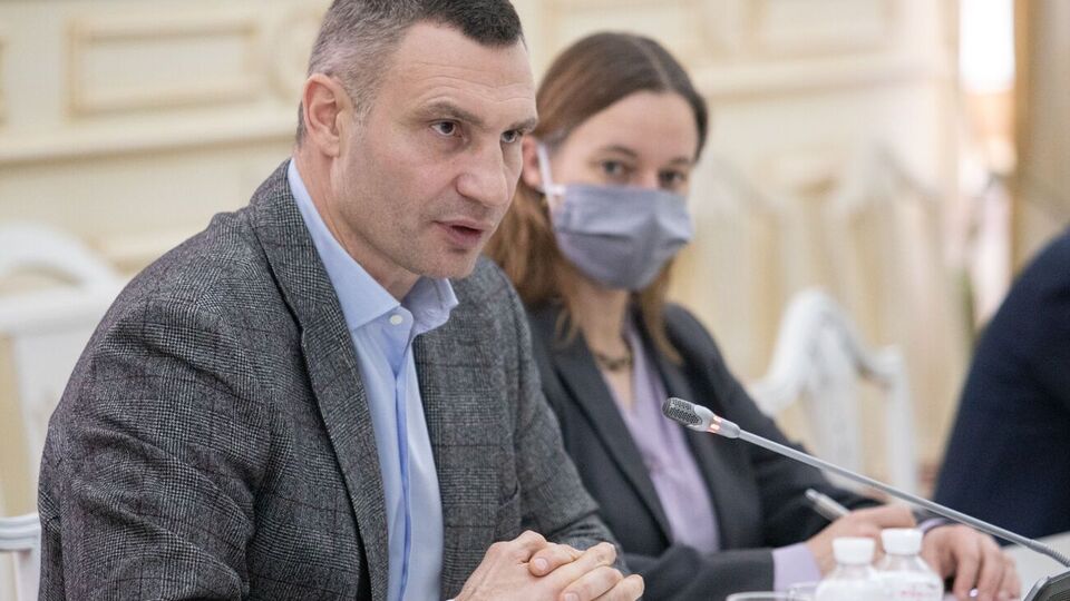 Віталій Кличко: Ми маємо відпрацювати й алгоритм, як діяти у випадку відключенні мобільного зв'язку та інтернету