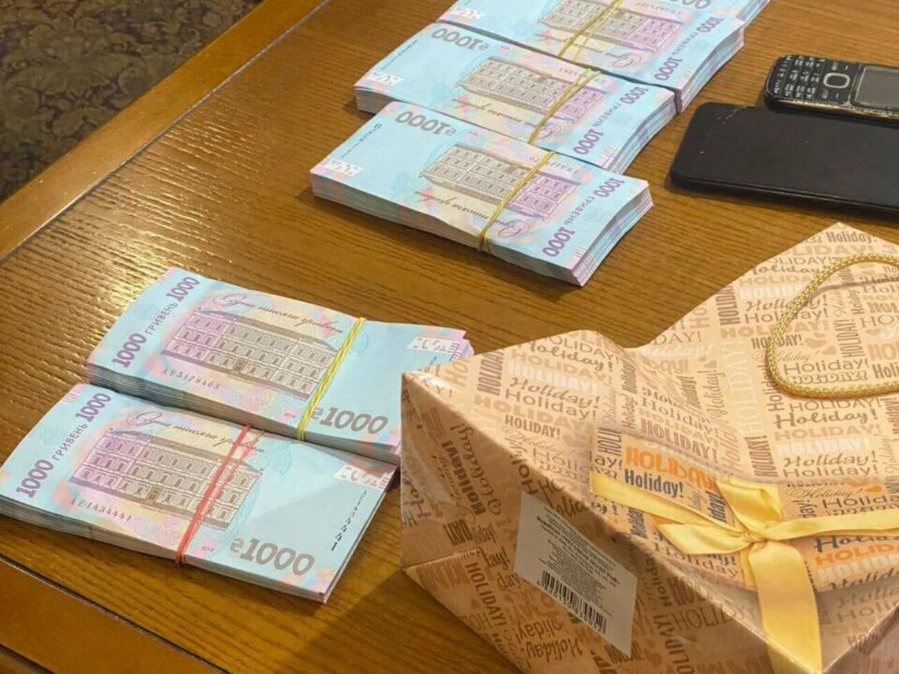 Нардеп, по информации следствия, получил 558 тыс. грн взятки