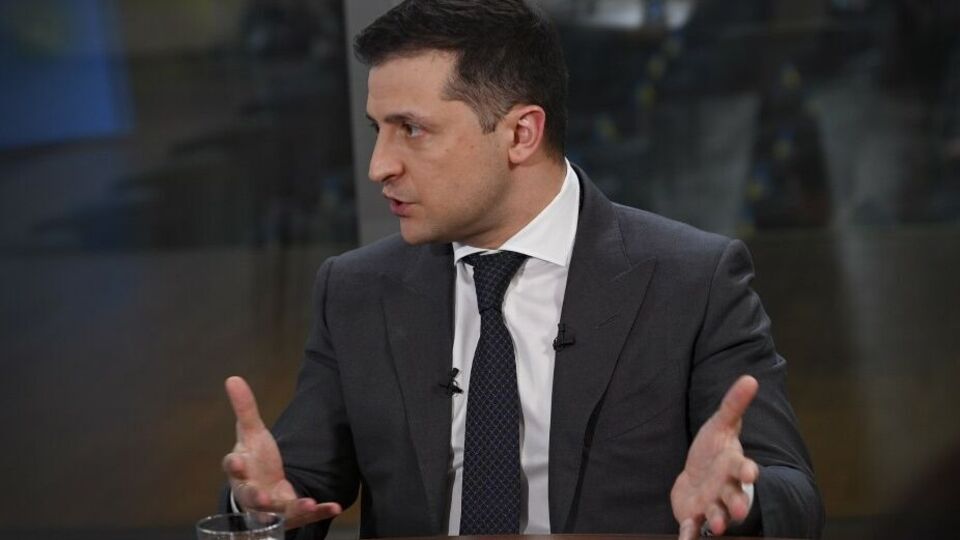 Зеленський назвав помилкою евакуацію іноземних дипломатів з України на тлі ймовірного вторгнення РФ