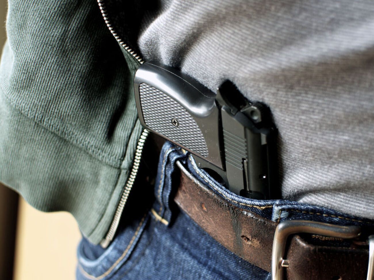 По данным журналистов, нападение произошло в Голосеевском районе на улице Паньковской