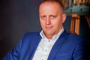 Російський диктатор усвідомлює, що на Україні можна поламати не лише зуби, але й голову