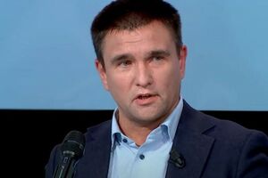 На Донбасі РФ видала майже 1 млн російських паспортів, зазначив Клімкін