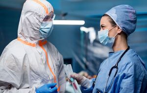 За все время пандемии в Украине зафиксировано более 4 млн заражений коронавирусом