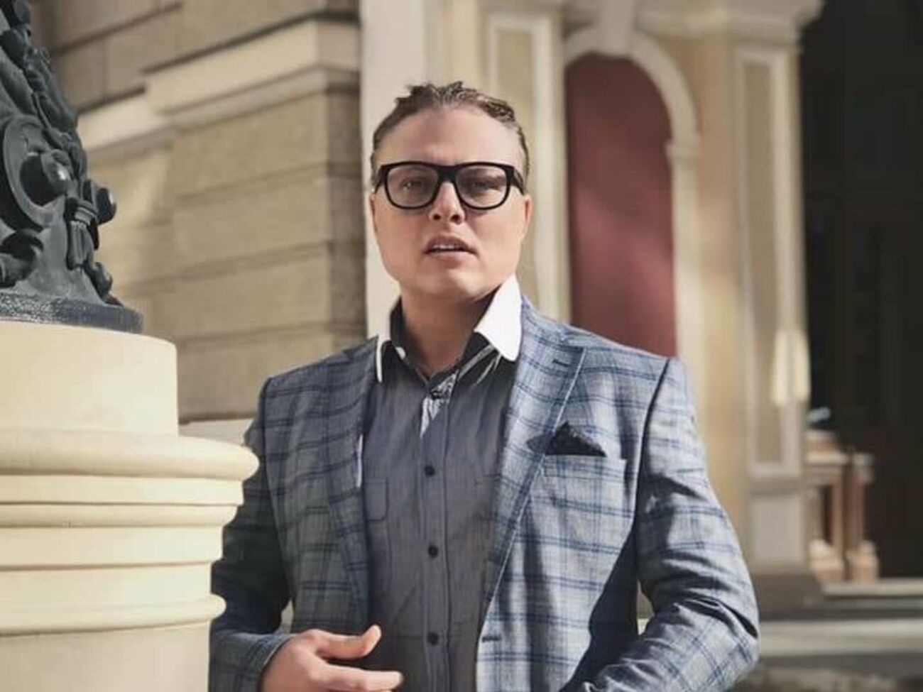 Лавренчук перебуває під домашнім арештом