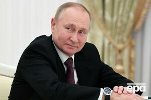 Никто не знает, что в голове 69-летнего президента РФ Владимира Путина и на что он может решиться в отношении Украины, заявил публицист Виктор Шендерович