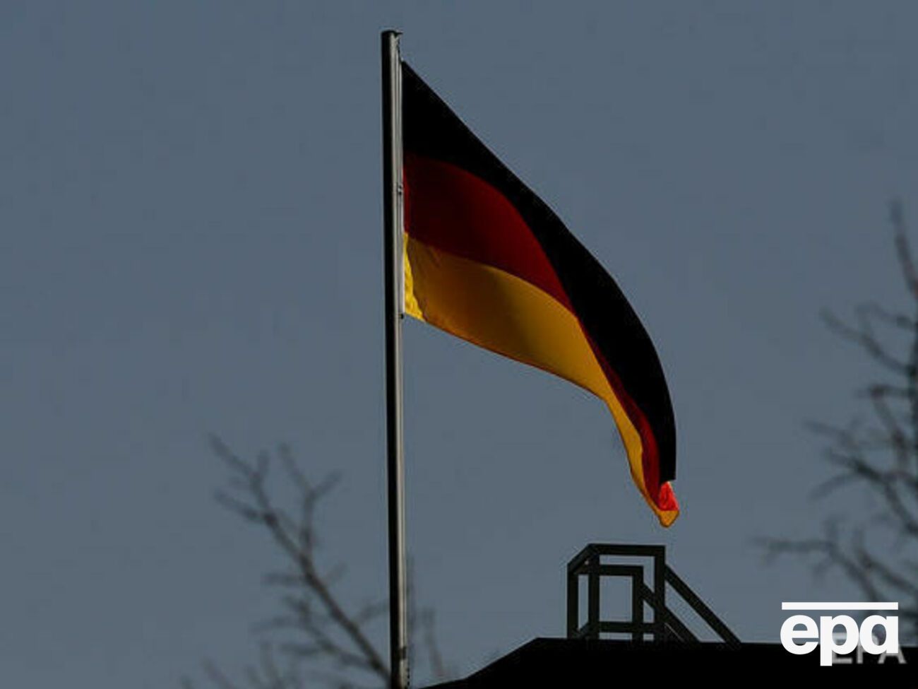 Німеччина з 2014 року надає допомогу Україні, але не передає зброї