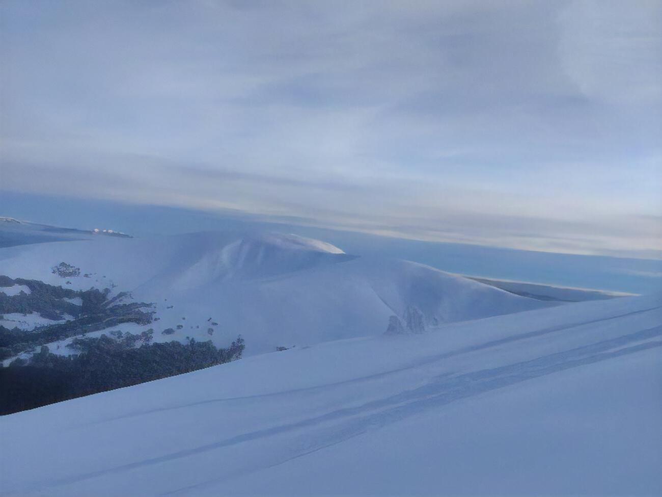 По прогнозам, схождение лавин продлится до 5 января