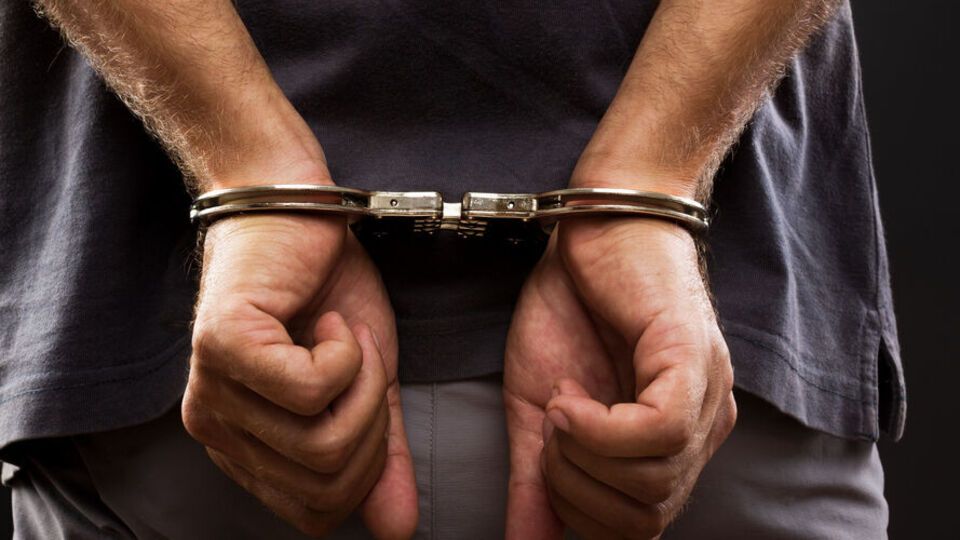 Мужчине грозит ограничение свободы сроком до пяти лет