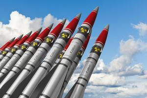 Генеральный секретарь ООН в октябре 2021 года заявил, что в мире началась новая гонка вооружений