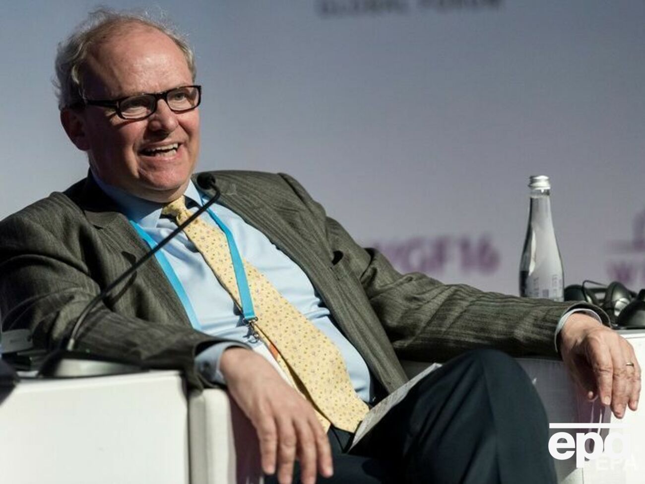 Аслунд назвал "странным" выступление Зеленского перед иностранными СМИ, где он, в частности, говорил о том, что главы ведущих государств сеют панику своими "недипломатическими" заявлениями о вторжении России