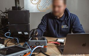 Студент покупал базы данных на тематических форумах хакеров, сообщили в МВД