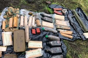 В прошедшем году СБУ установила местонахождение более 40 тайников со средствами поражения на востоке Украины