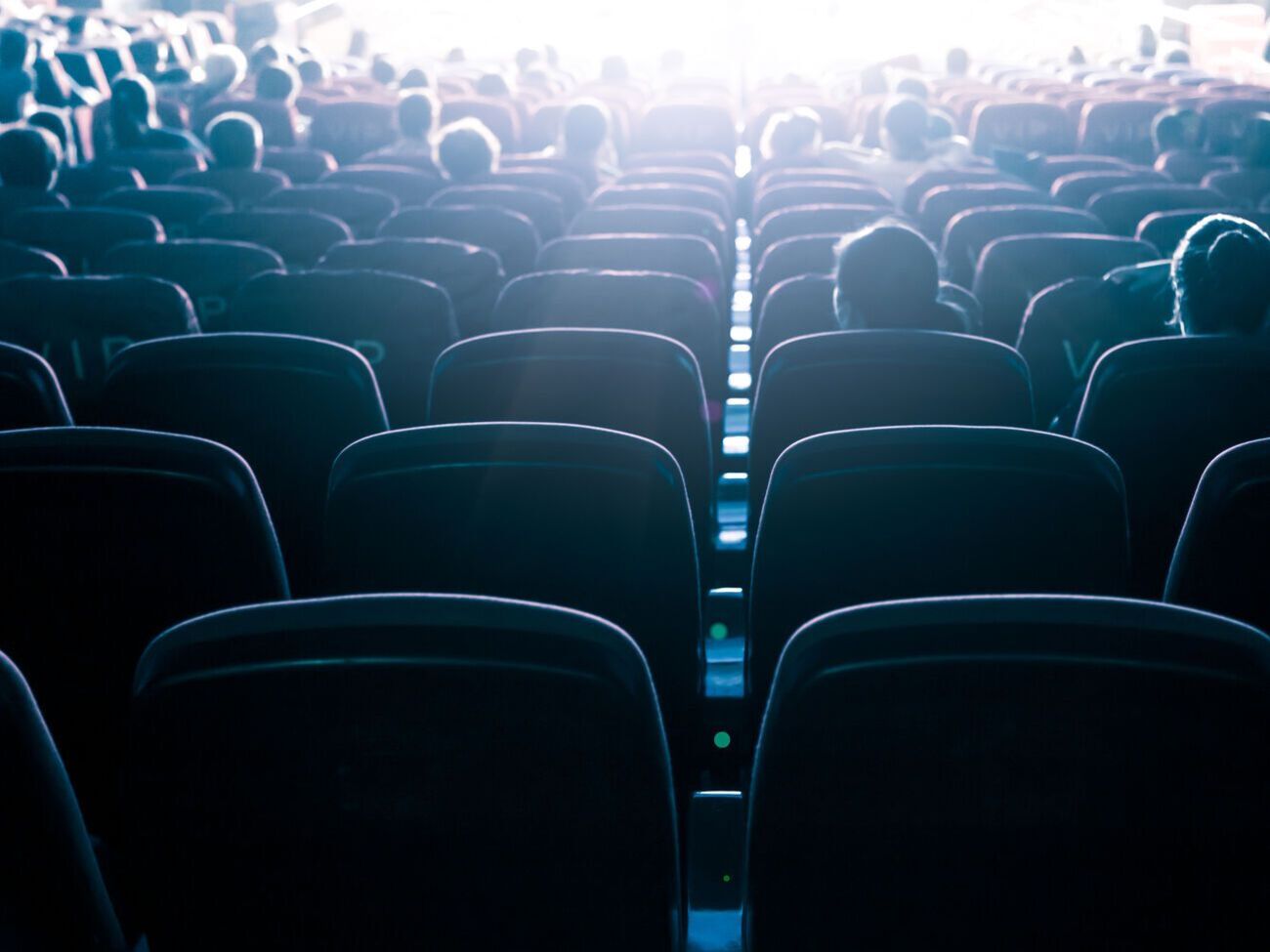 В Украине запретили трансляцию фильмов, произведенных страной-агрессором после 1 января 2014 года