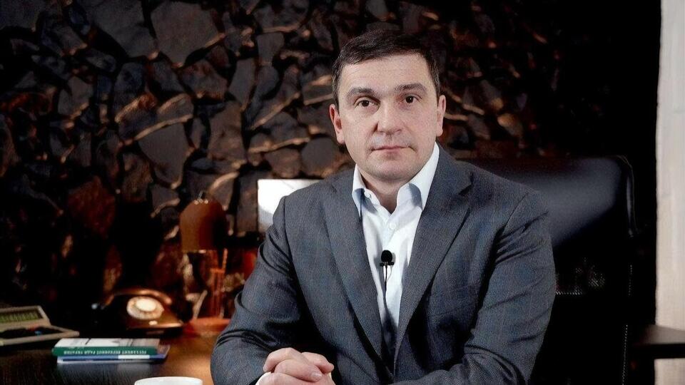 Костянтин Бондарєв: Якщо протягом найближчих п'яти років не вирішити питання модернізації залізничних колій, нові вагони та локомотиви не зможуть урятувати українську залізницю від розвалу