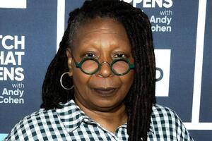 Вупі Голдберг не вийшла на роботу після святкової перерви