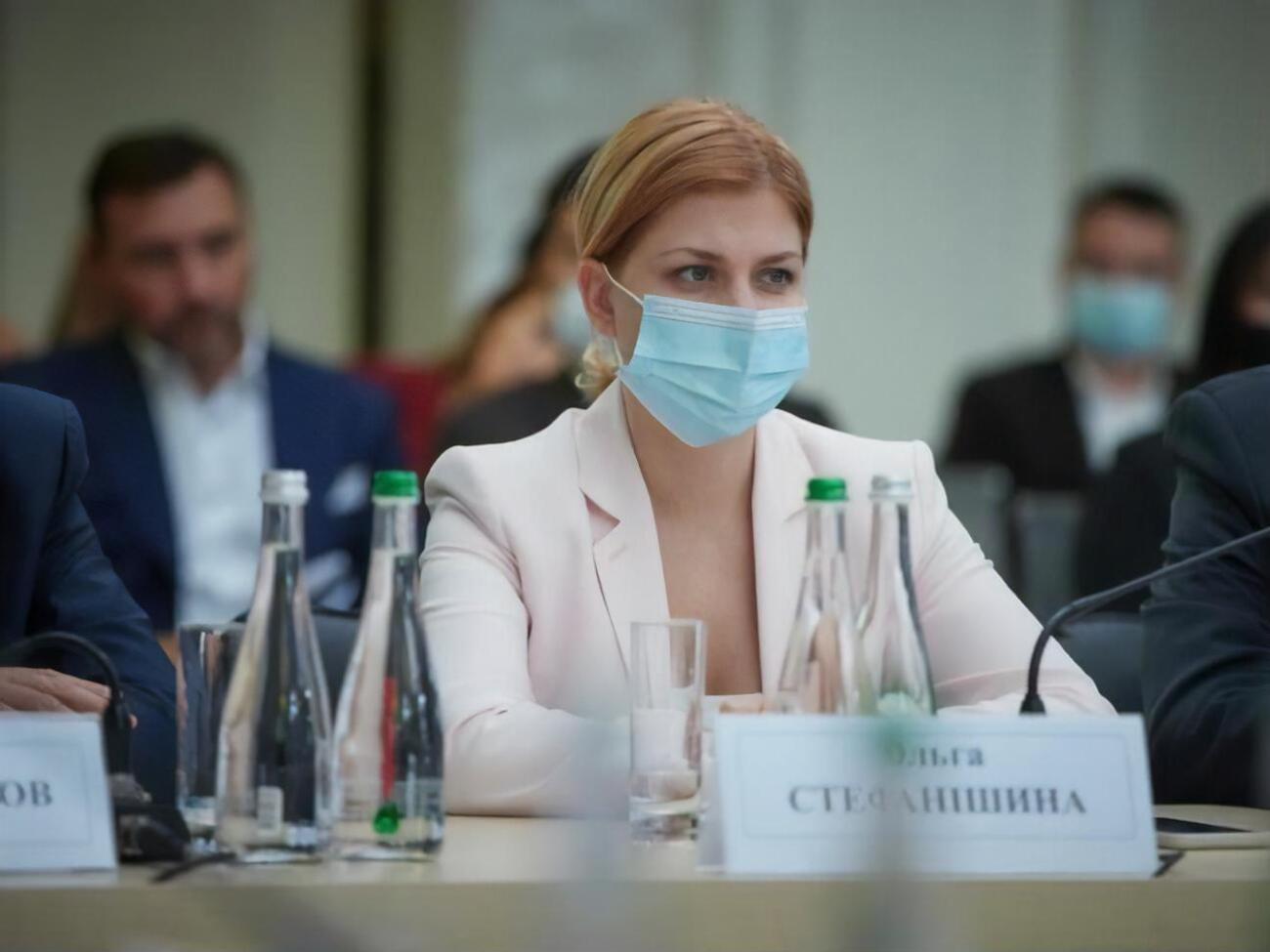 Стефанішина про блокування закупівель зброї: Це справді великий політичний виклик для нас, і не дуже приємна ситуація