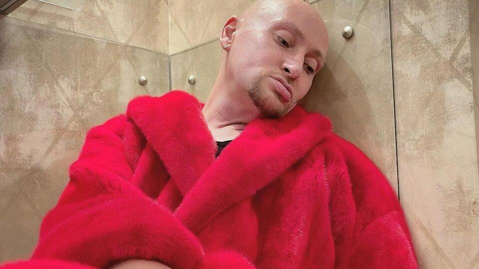 Шура перенес онкологическое заболевание и прошел 18 курсов химиотерапии