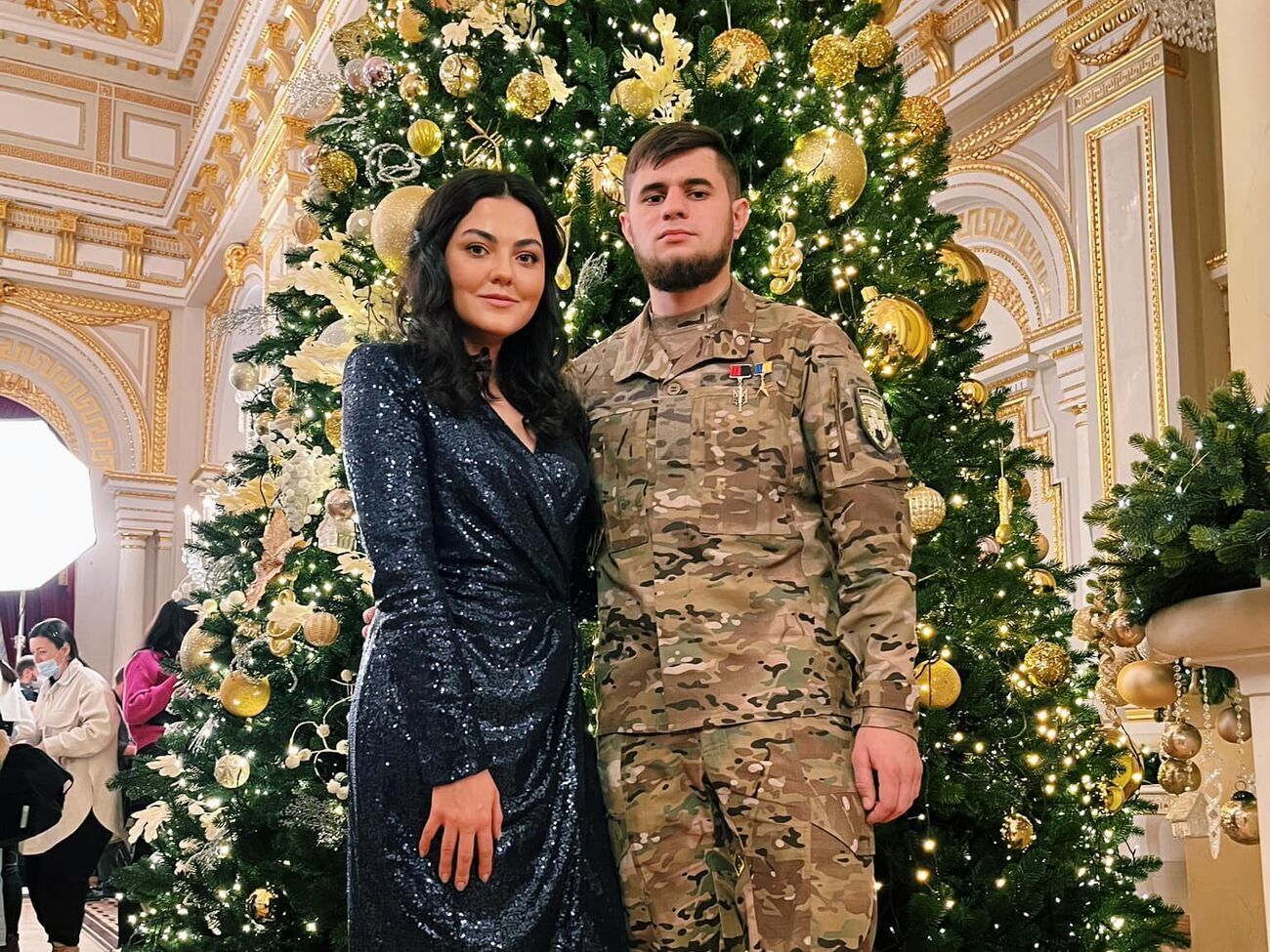 Депутат Киевсовета Алина Михайлова была приглашена на съемки ролика вместе со своим женихом &ndash; Героем Украины, командиром 1-й ОШР ДУК "Правый сектор" Дмитрием Коцюбайлом