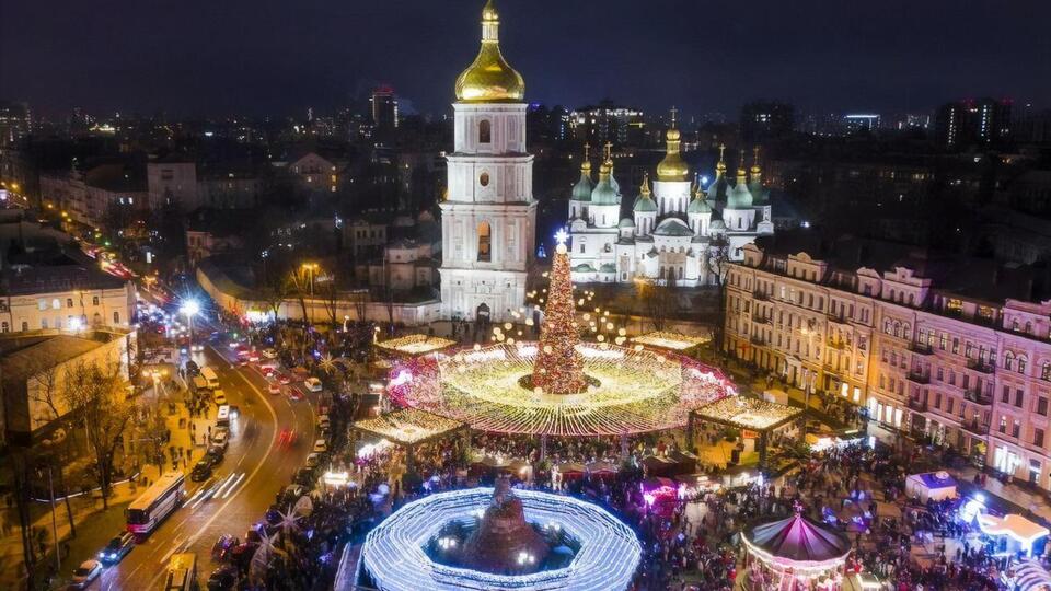 Максимальна температура у Києві 3 січня піднялася до +8,2 °С, перевищивши попередній рекорд цього дня 1899 року на 2,1°С