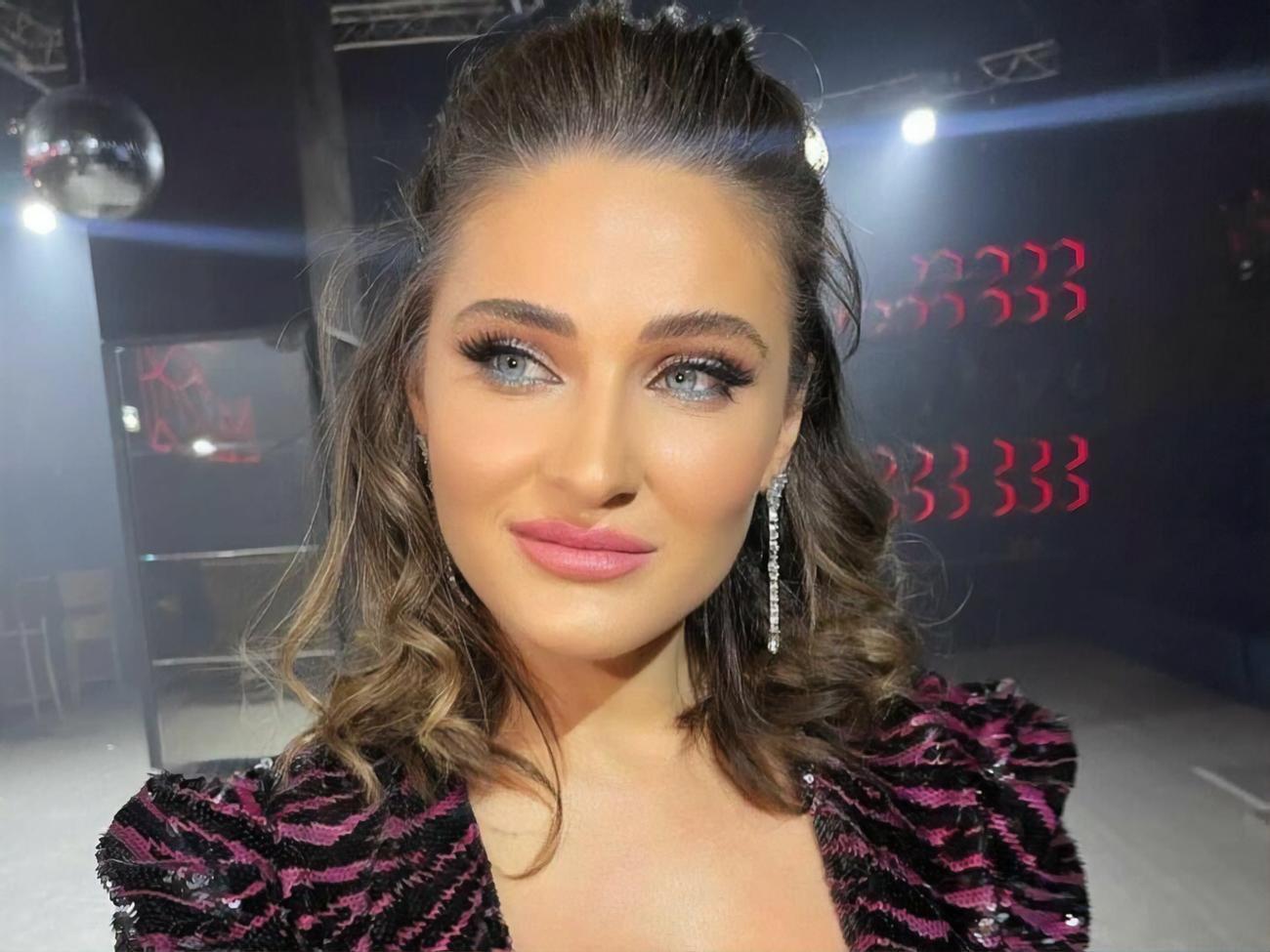 Песик:&nbsp;Вот и начался 2022 год. Надеюсь, он будет для нас всех удачным