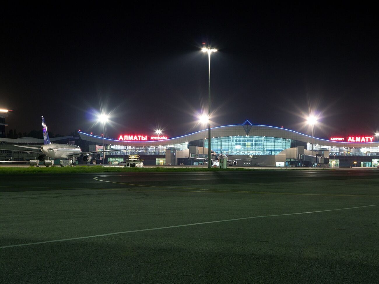 Пасажири не змогли вилетіти з Алмати