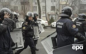В Казахстане происходят столкновения протестующих с силовиками
