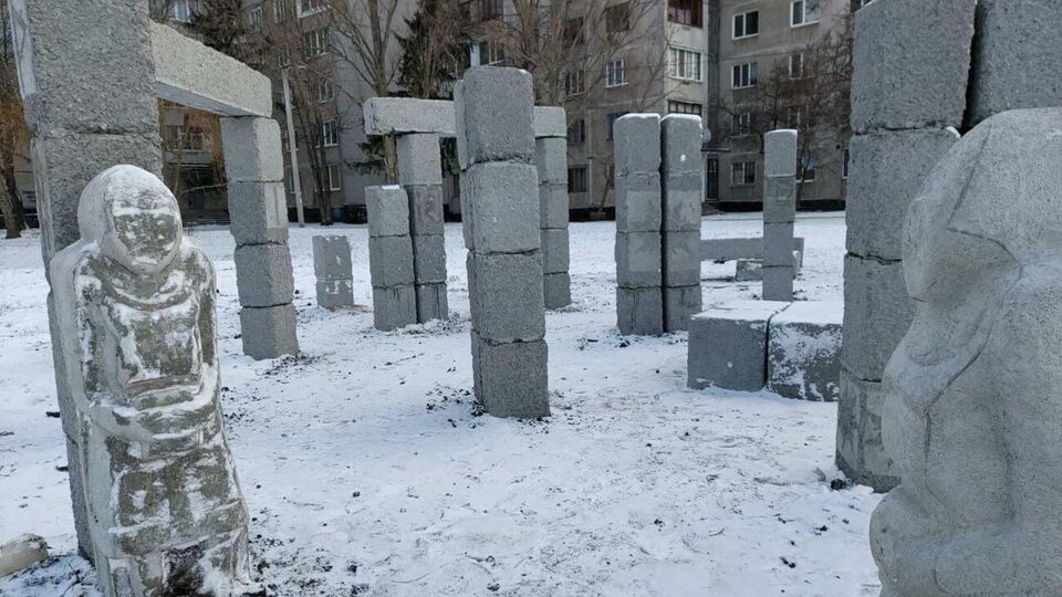В инсталляции было около 160 элементов и она не была завершена