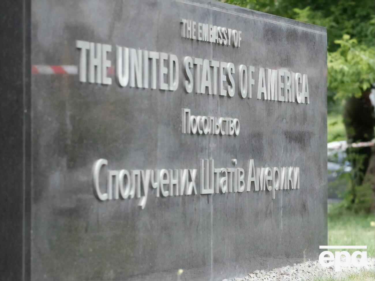 Украинцы вправе свободно исповедовать религию, без внешнего вмешательства, отметили в посольстве США в Киеве