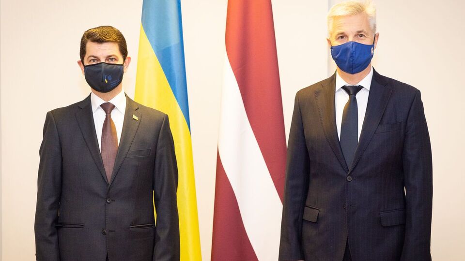 Міщенко та Пабрікс провели зустріч 5 січня, зазначили в міноборони Латвії