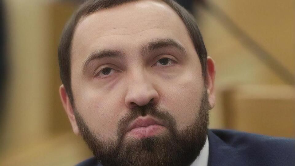 Президент Казахстана все свои заявления делает на русском языке, отметил Хамзаев