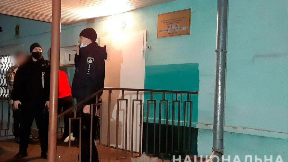 На журналиста напали на территории центральной районной больницы