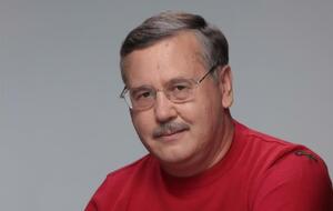 Порошенко переписав бізнес на старшого сина восени 2019 року, зазначив Гриценко