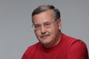 Порошенко переписал бизнес на старшего сына осенью 2019 года, отметил Гриценко