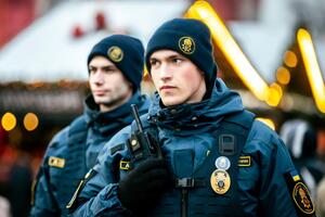 Забезпечуватиме порядок у святкові дні 85 патрулів зі службовими собаками