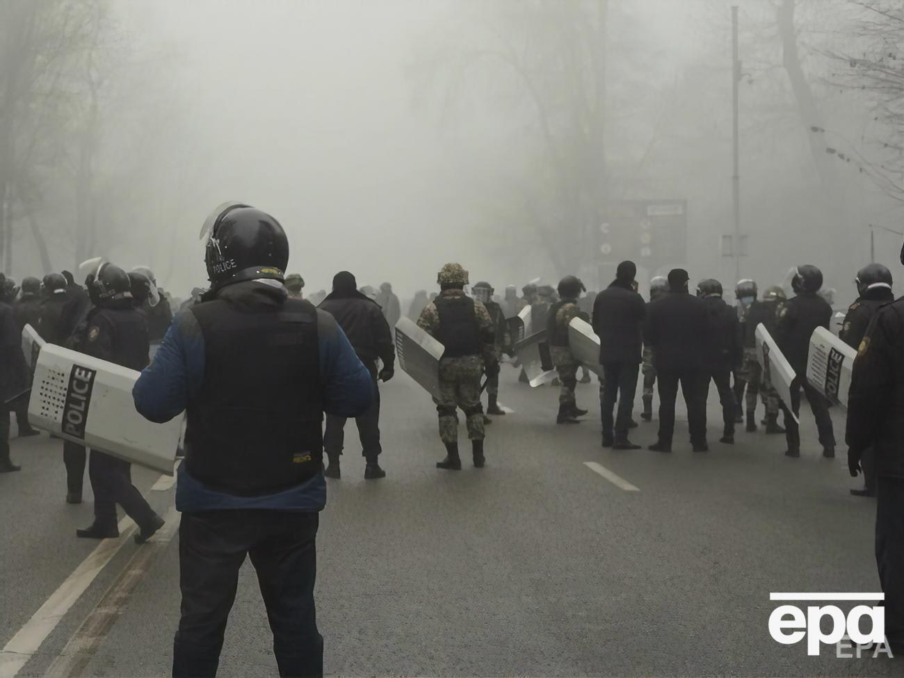 5 січня на всій території Казахстану ввели режим надзвичайного стану