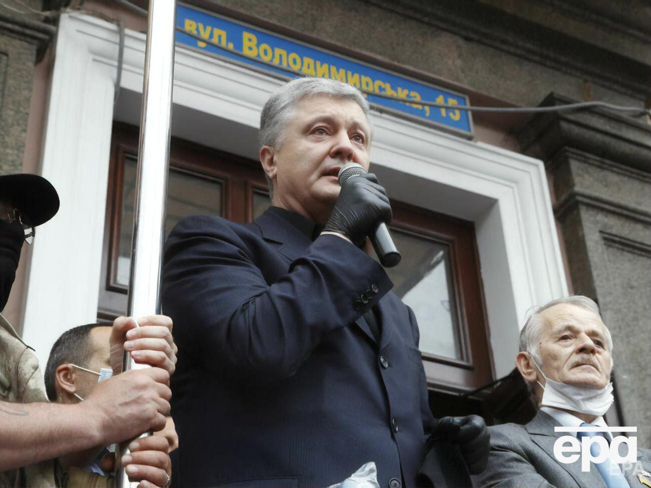 Порошенко заявляв, що повернеться до України 17 січня