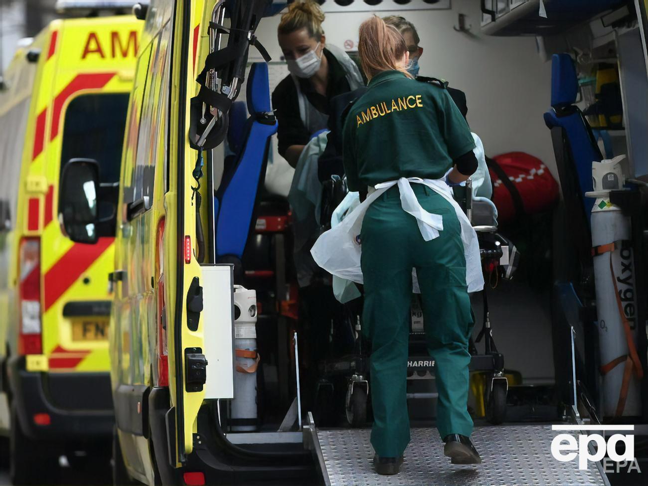 Нинішню хвилю коронавірусу пов'язують зі штамом "Омікрон"