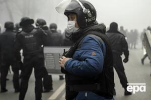 На всей территории Казахстана действует режим чрезвычайного положения
