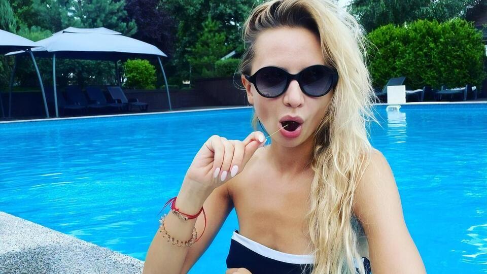 Сопонару показала, який вигляд має на відпочинку