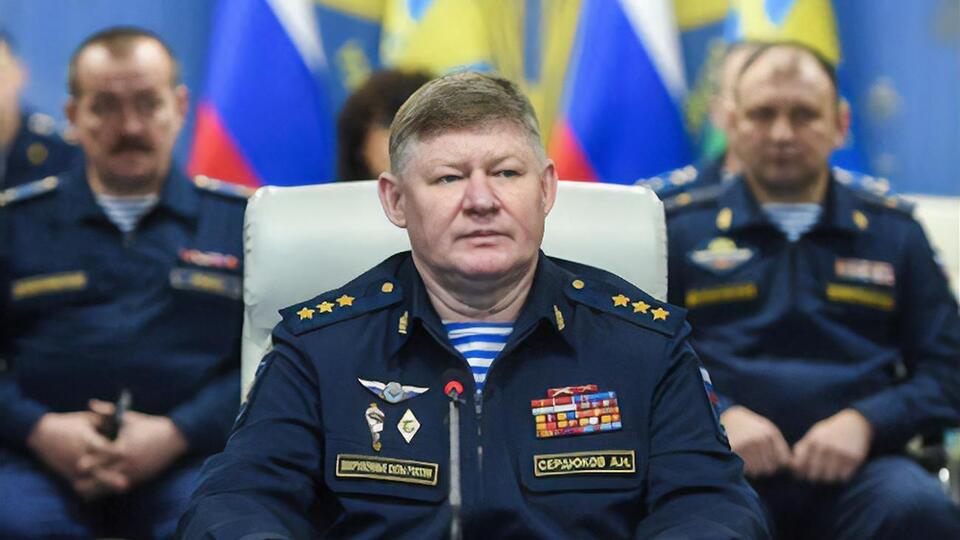 Сердюков с 2016 года командует ВДВ РФ