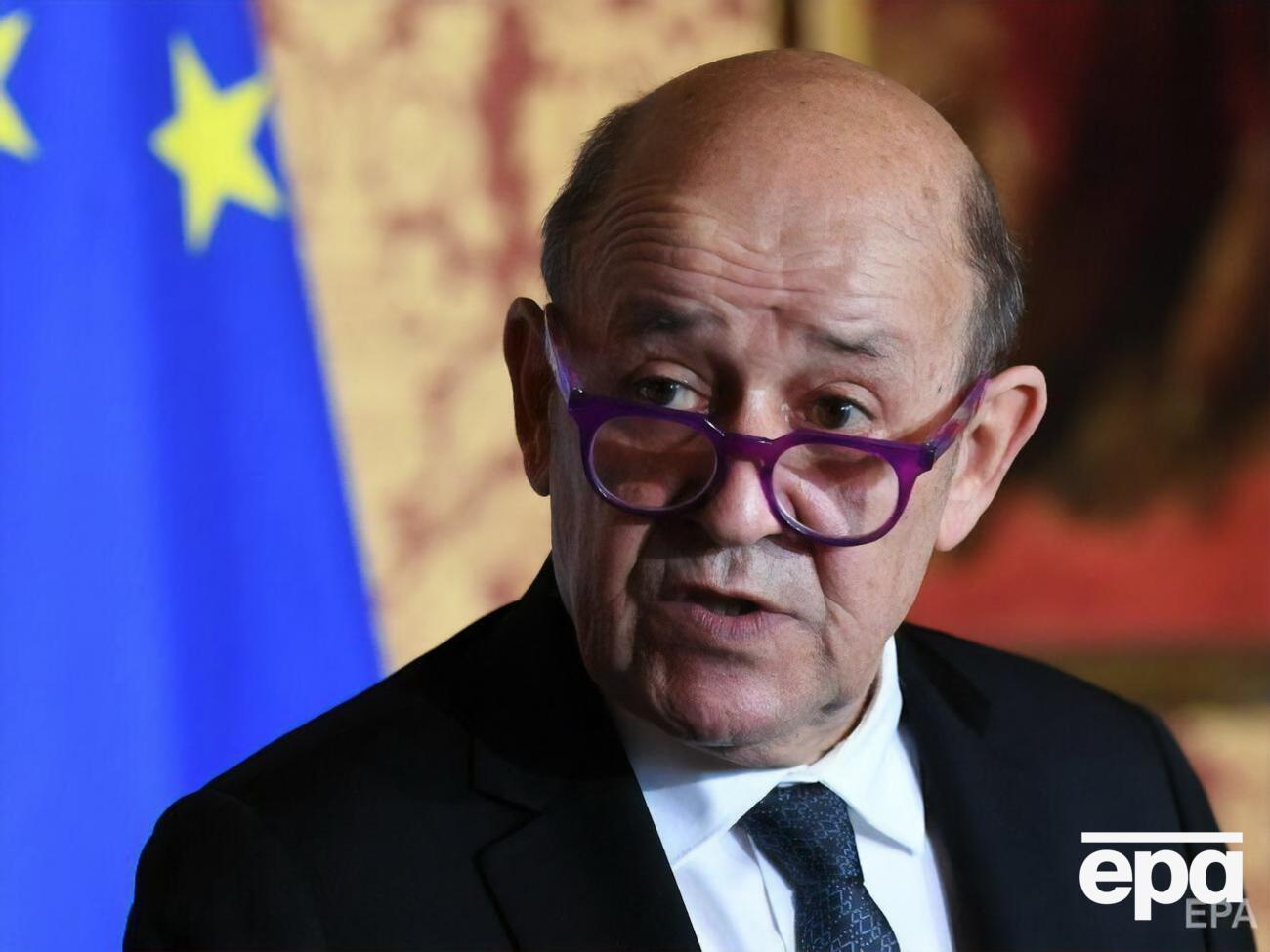 Будь-яке військове вторгнення в Україну з боку РФ призведе до "серйозних стратегічних наслідків", зазначив Ле Дріан