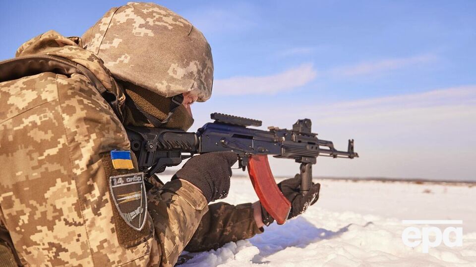 Українські військові відкривали по російських окупантах вогонь у відповідь