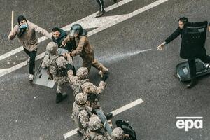 Інформації від протестувальників щодо кількості затриманих та постраждалих наразі немає
