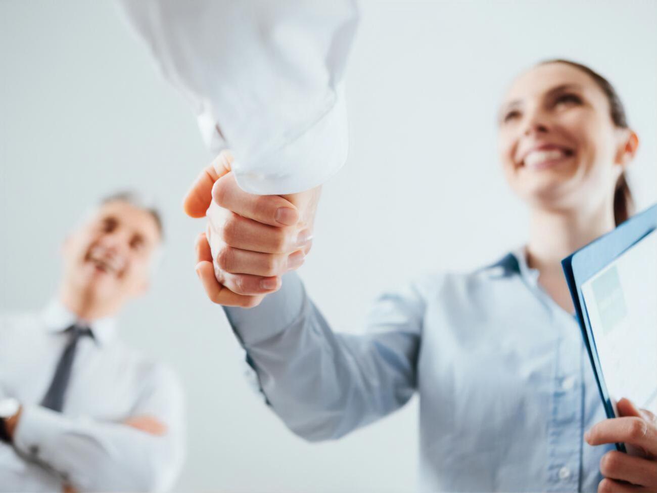 Штраф за дискриминацию в рекламе вакансий составляет 65 тыс. грн