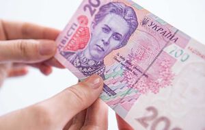 В 2023 году минимальную зарплату повышать не планируют