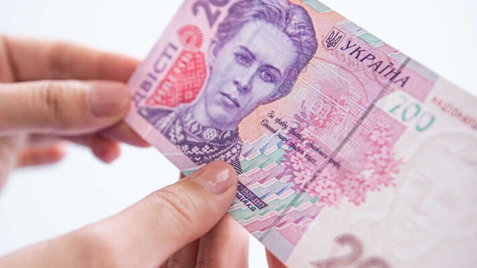 2023 року мінімальну зарплату підвищувати не планують
