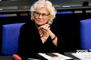 Ламбрехт: Німеччина не робитиме жодних кроків сама