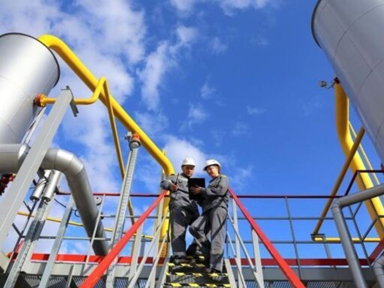 Із початку повномасштабної війни бізнеси Ахметова передали на допомогу Україні у війні з Росією 2,5 млрд грн